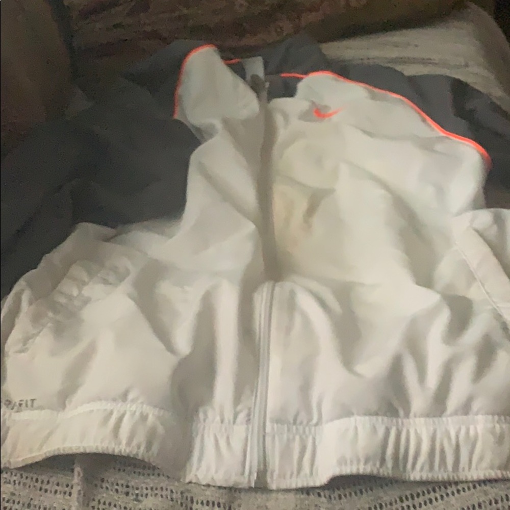 Nike fleece $40